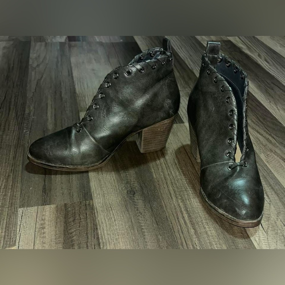 Stylish Leather Ankle Boots